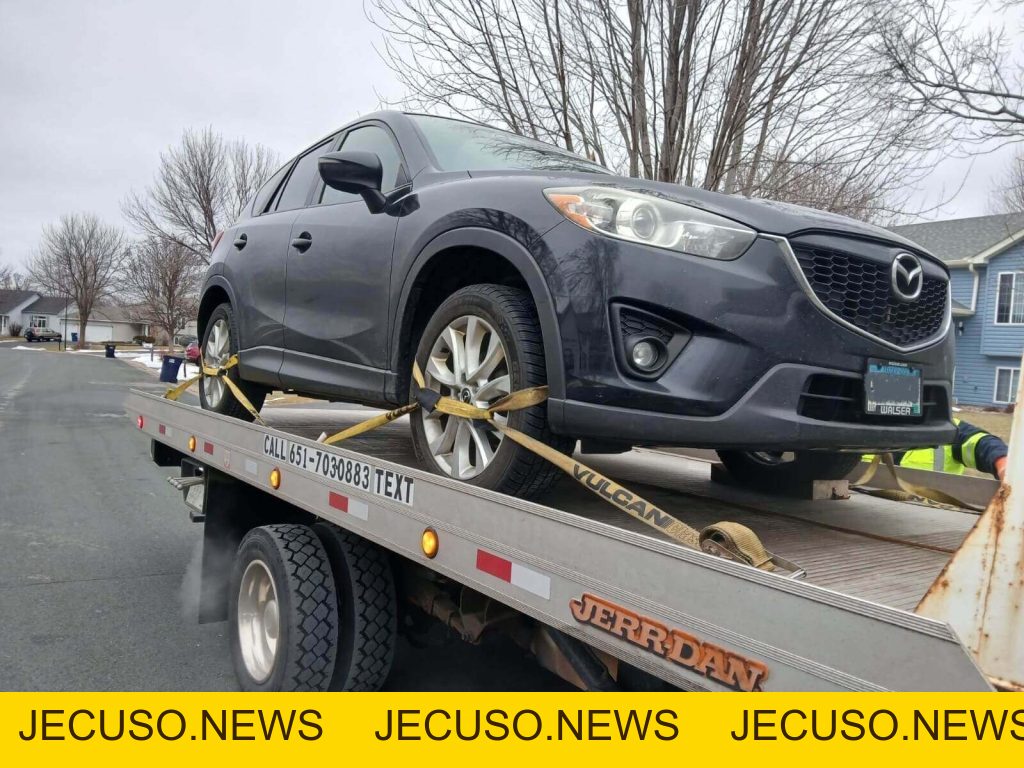 Emergency Towing Service In West St Paul – Ortiz Towing and Roadside Services
